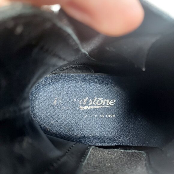 Blundstone WOMENS Chelsea Black Tall Boot - Picture 4 of 10